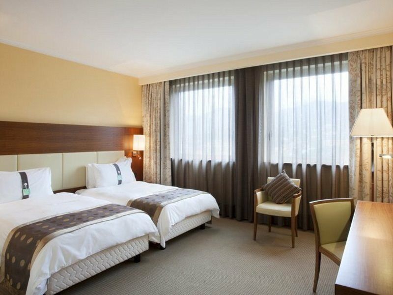 Holiday Inn Salerno-Cava De' Tirreni By Ihg Εξωτερικό φωτογραφία